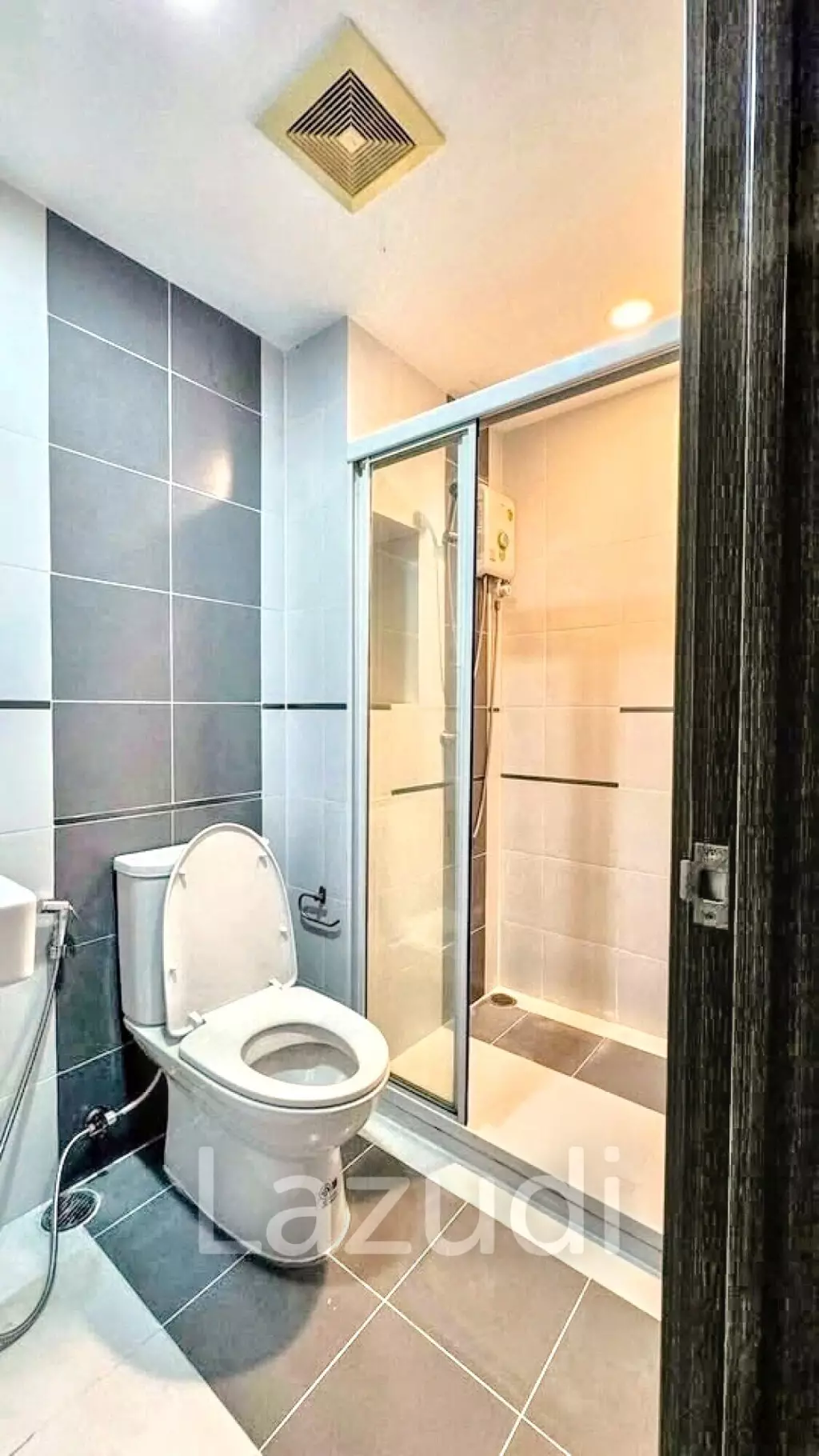 1 Bed 1 Bath 31 SQ.M The Base Sukhumvit 77