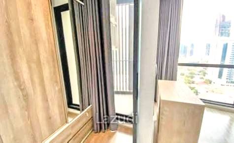 1 Bedroom 1 Bathroom 35 SQ.M RHYTHM Ekkamai