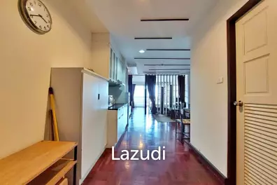 1 Bed 1 Bath 54 SQ.M Master View Executive Place