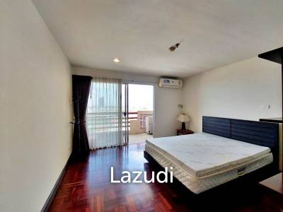 1 Bed 1 Bath 54 SQ.M Master View Executive Place