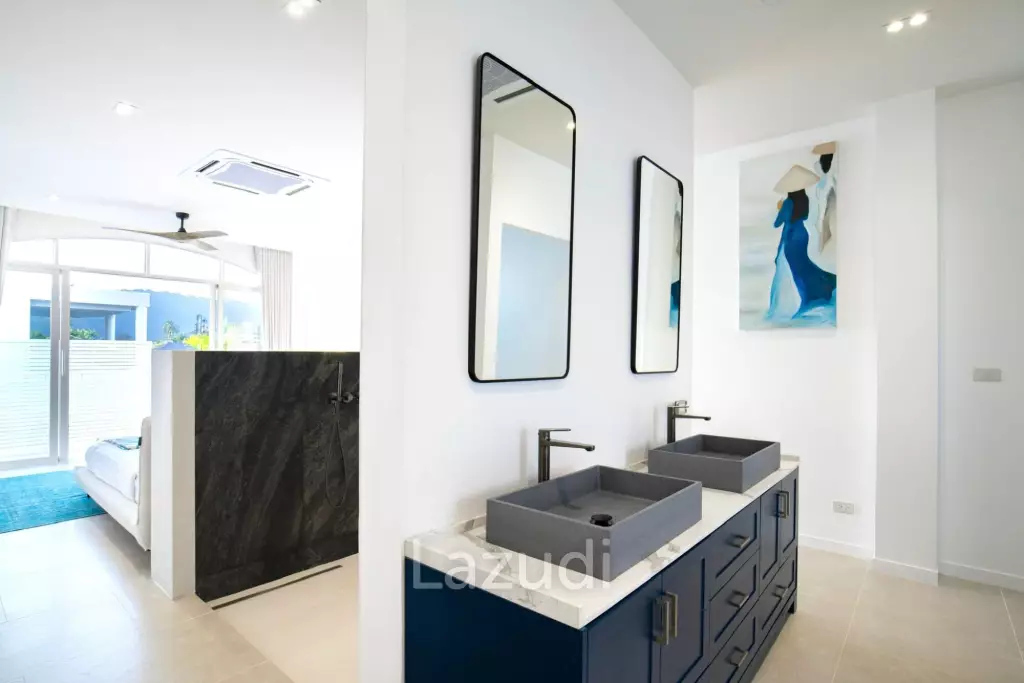 Modern 4-Bedroom Pool Villa in Rawai