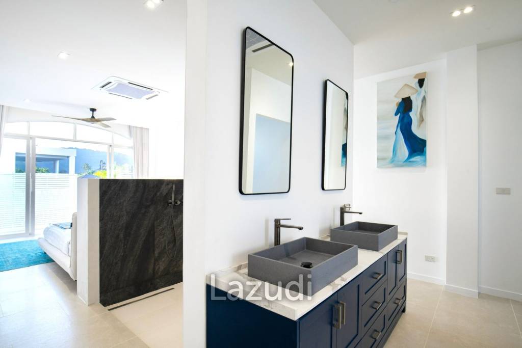 Modern 4-Bedroom Pool Villa in Rawai