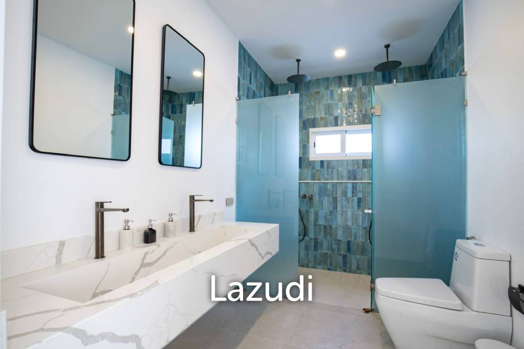 Modern 4-Bedroom Pool Villa in Rawai