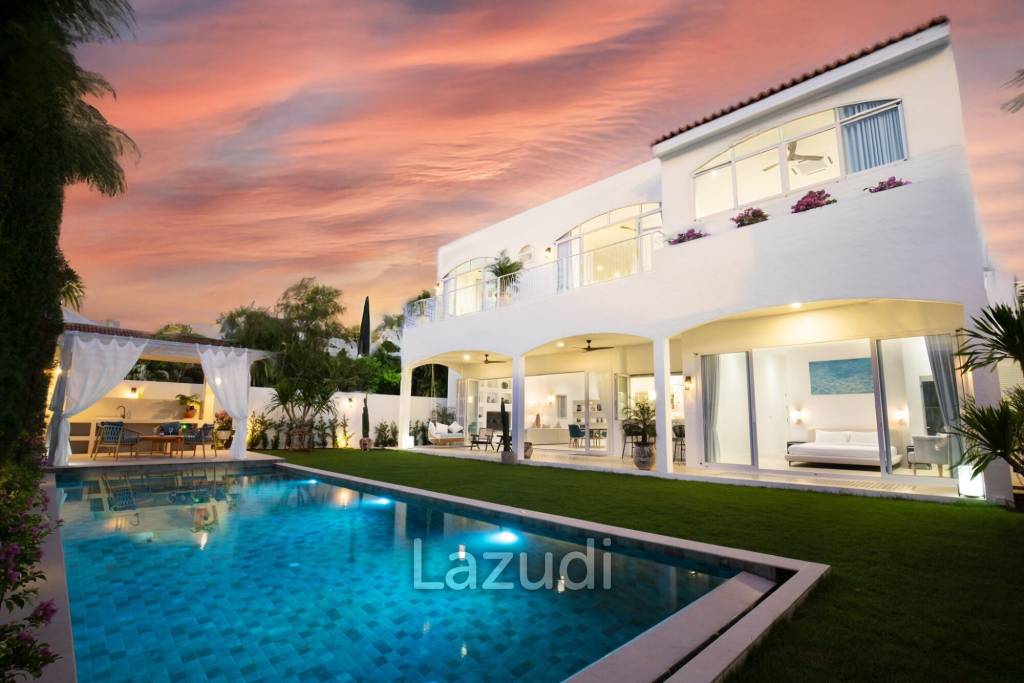 Modern 4-Bedroom Pool Villa in Rawai