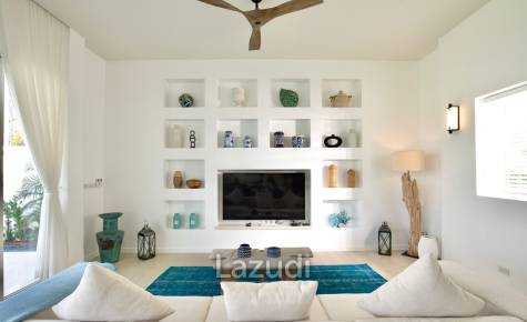 Modern 4-Bedroom Pool Villa in Rawai