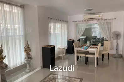 GLORY HOUSE 1 : 2 Storey house on soi 94