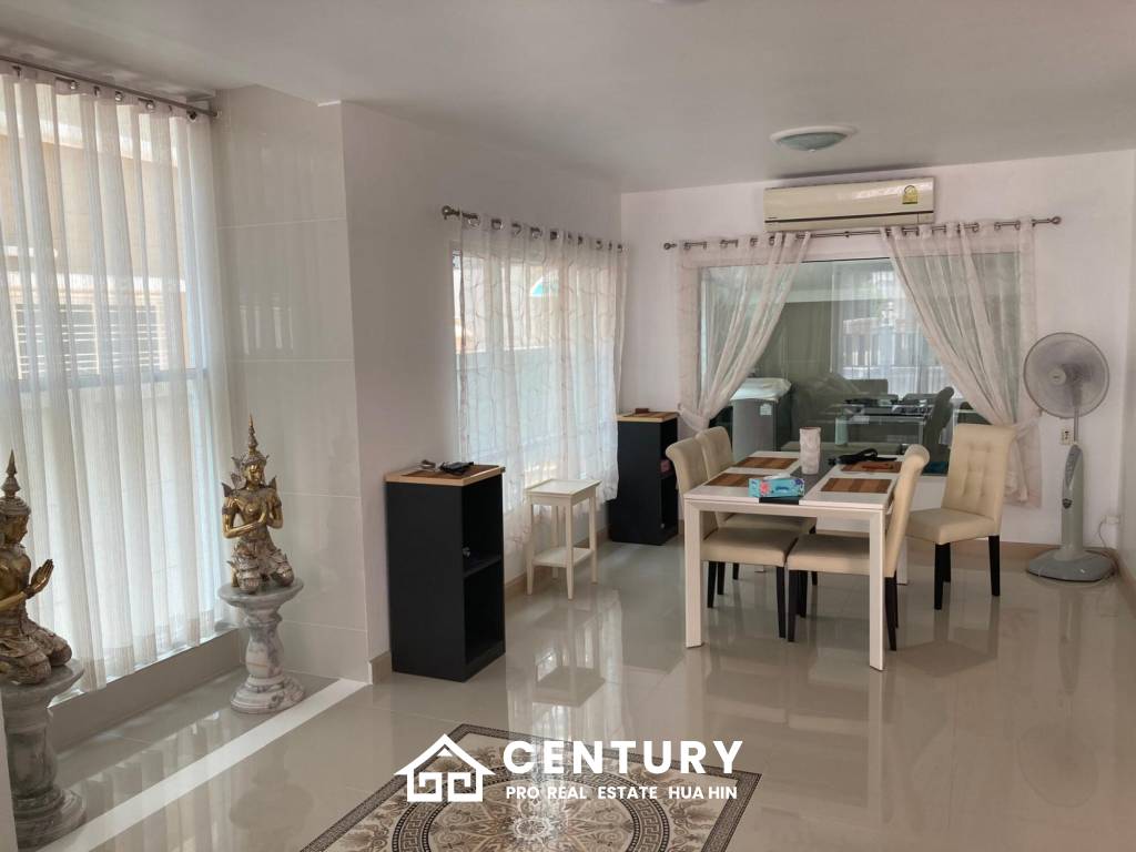 GLORY HOUSE 1 : 2 Storey house on soi 94