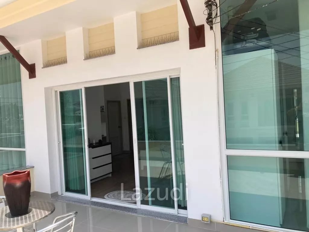 GLORY HOUSE 1 : 2 Storey house on soi 94