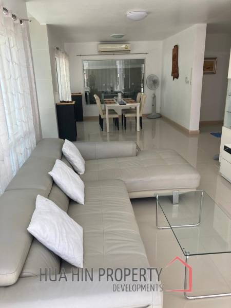 GLORY HOUSE 1 : 2 Storey house on soi 94