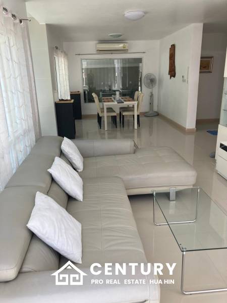 GLORY HOUSE 1 : 2 Storey house on soi 94