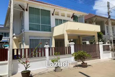 GLORY HOUSE 1 : 2 Storey house on soi 94