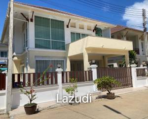 GLORY HOUSE 1 : 2 Storey house on soi 94
