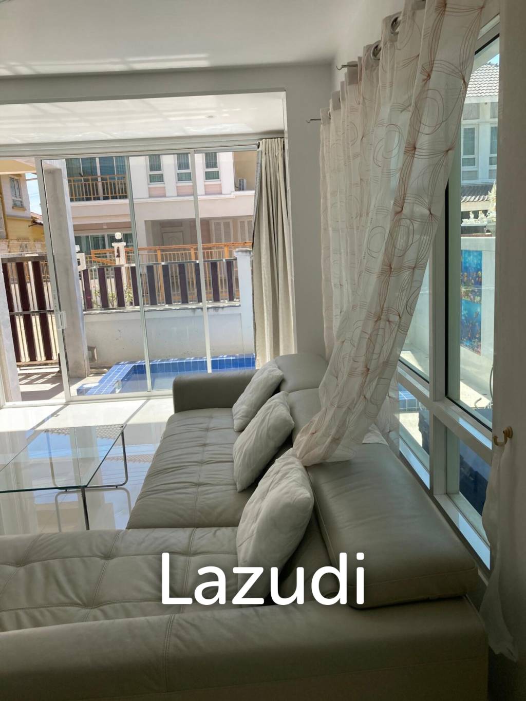 GLORY HOUSE 1 : 2 Storey house on soi 94
