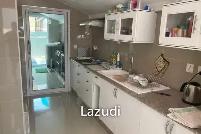 GLORY HOUSE 1 : 2 Storey house on soi 94
