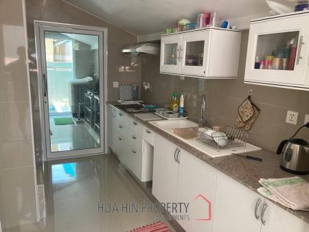 GLORY HOUSE 1 : 2 Storey house on soi 94