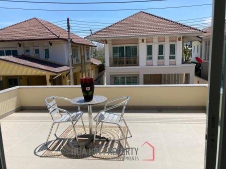 GLORY HOUSE 1 : 2 Storey house on soi 94