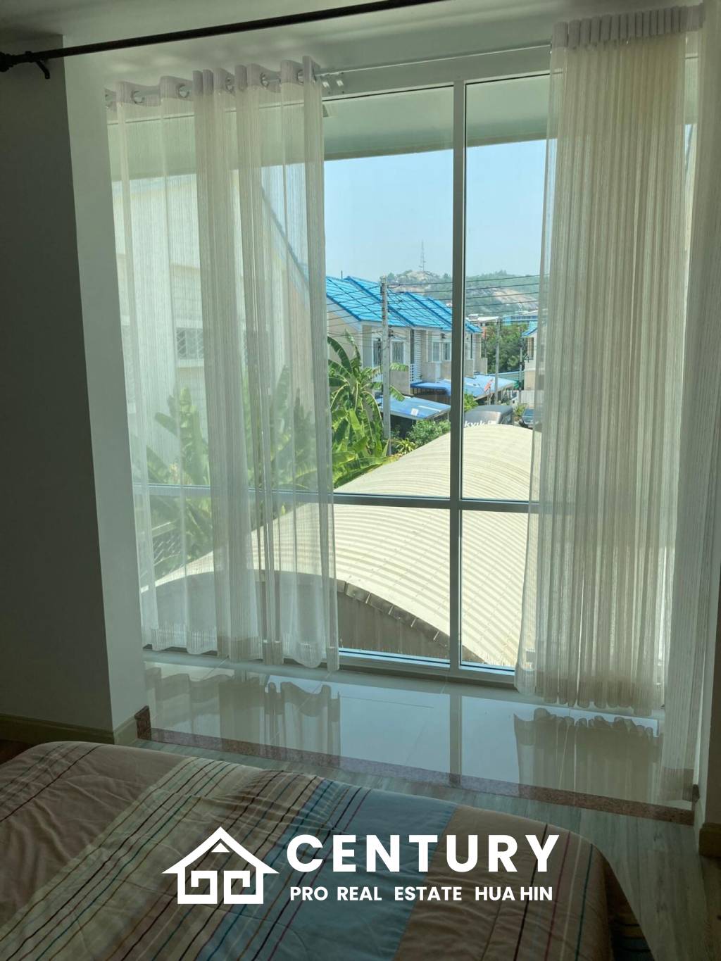 GLORY HOUSE 1 : 2 Storey house on soi 94