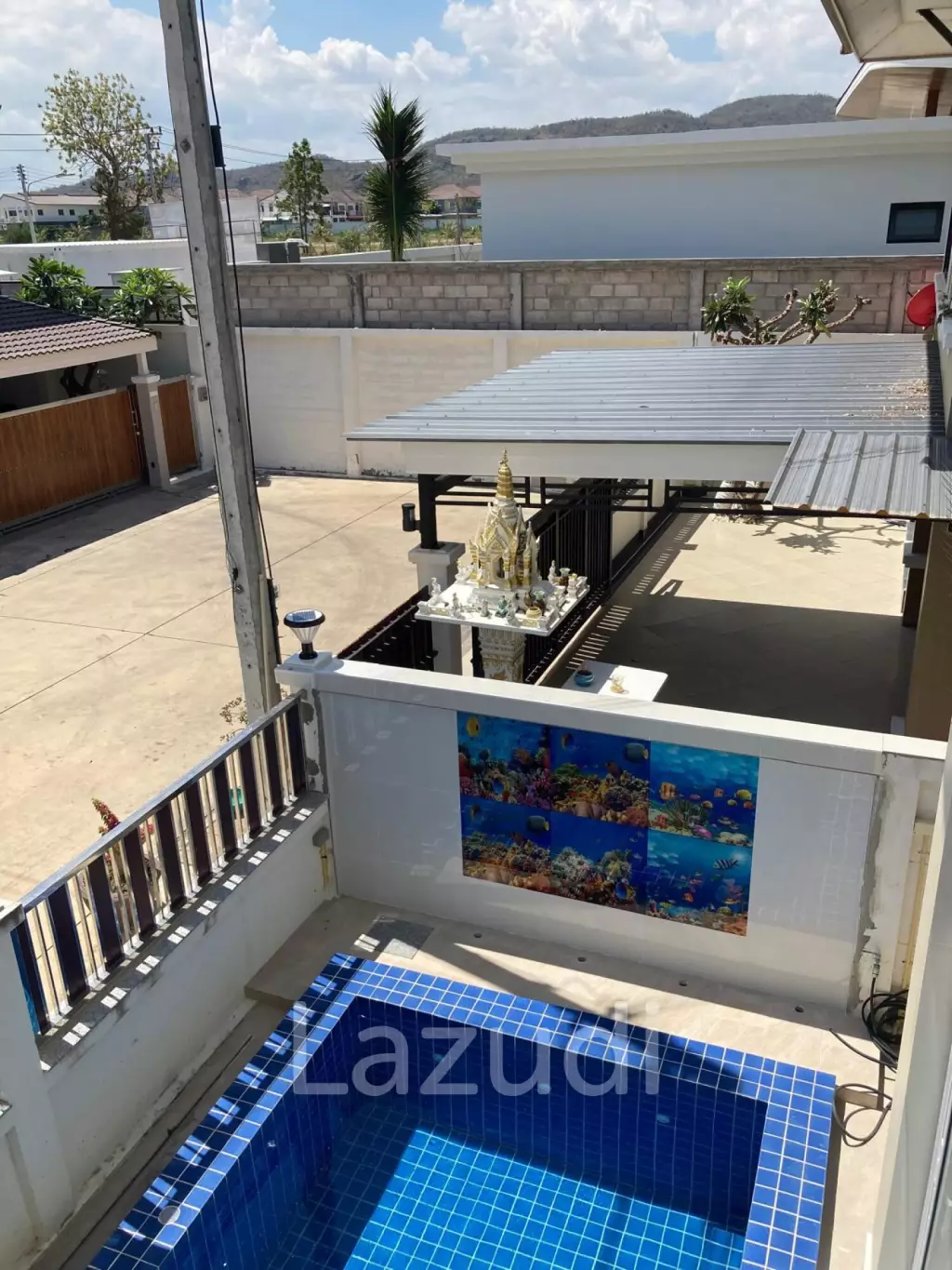 GLORY HOUSE 1 : 2 Storey house on soi 94
