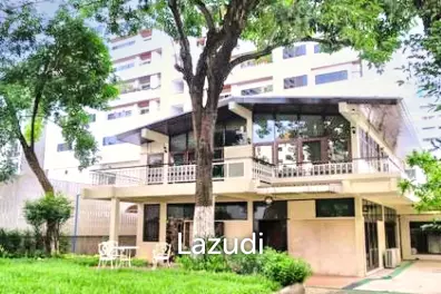 Two-Story Home in Watthana Bangkok