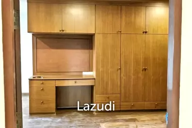 3 Bedroom 2 Bathroom 223 SQ.M Fifty Fifth Tower