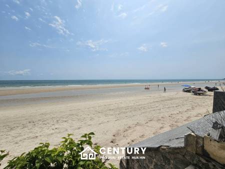 ROYAL PRINCESS HUA HIN : Luxurious 4 Bed Beachfront condo