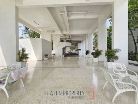 ROYAL PRINCESS HUA HIN : Luxurious 4 Bed Beachfront condo