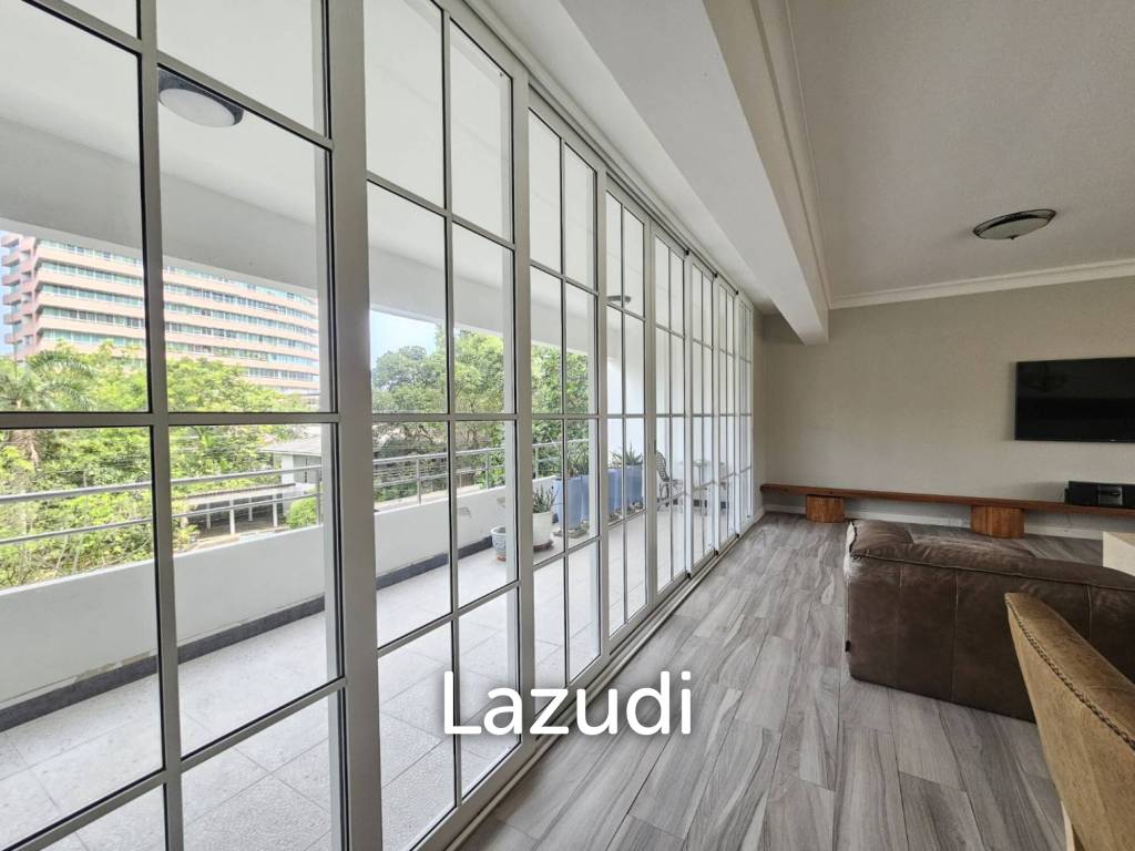 ROYAL PRINCESS HUA HIN : Luxurious 4 Bed Beachfront condo