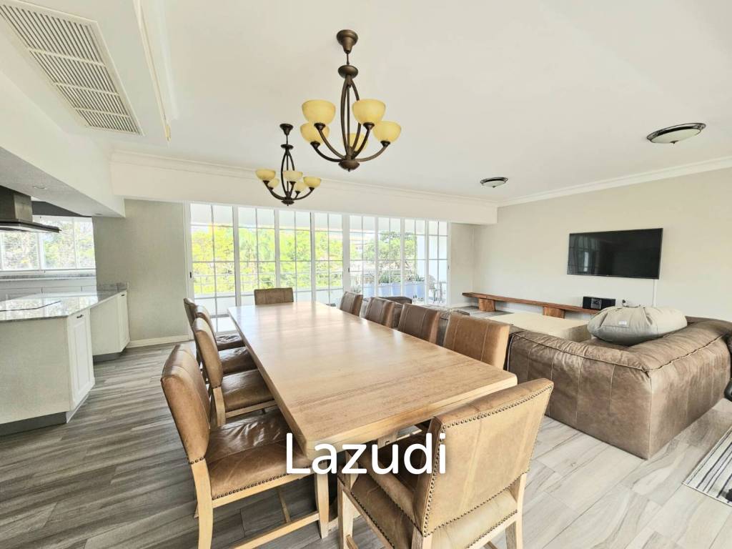 ROYAL PRINCESS HUA HIN : Luxurious 4 Bed Beachfront condo