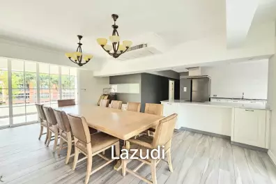 ROYAL PRINCESS HUA HIN : Luxurious 4 Bed Beachfront condo