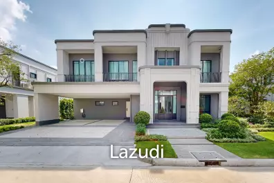 Luxury Detached Home in Setthasiri Wongwaen Chatuchot Bangkok