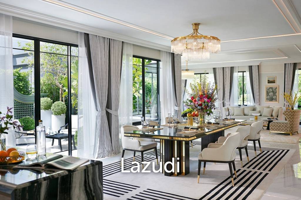 Luxury Detached Home in Setthasiri Wongwaen Chatuchot Bangkok