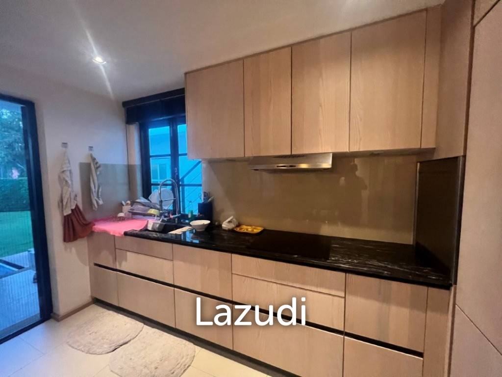 1,444 Sqm 4 Bed 5 Bath Villa For Sale