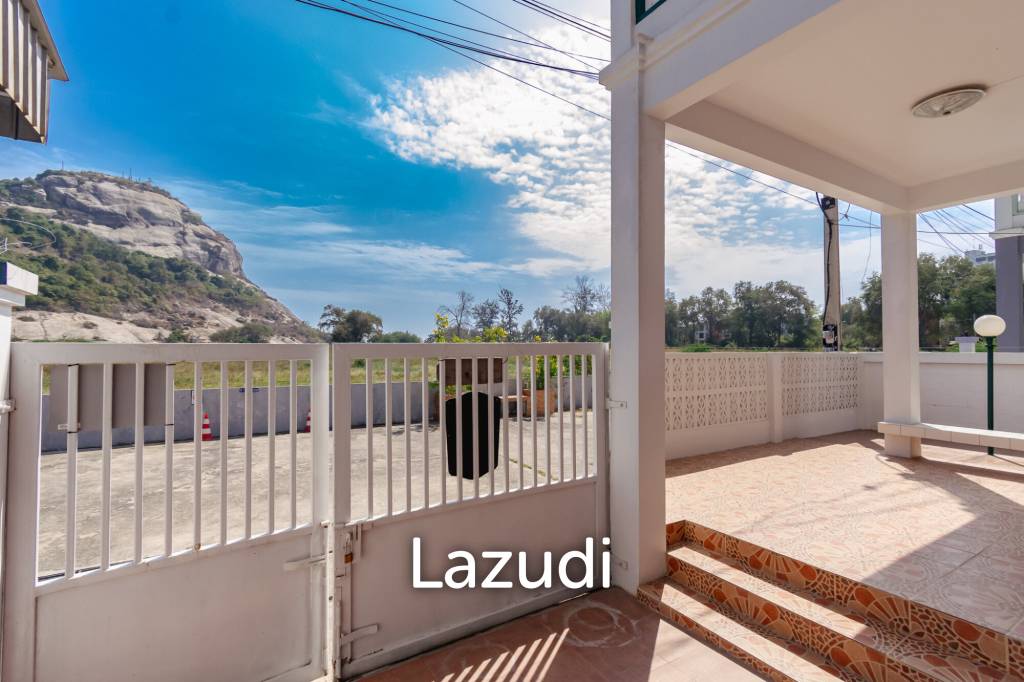 3 Bed 2 Storey townhouse at Takiab Beach for Sale