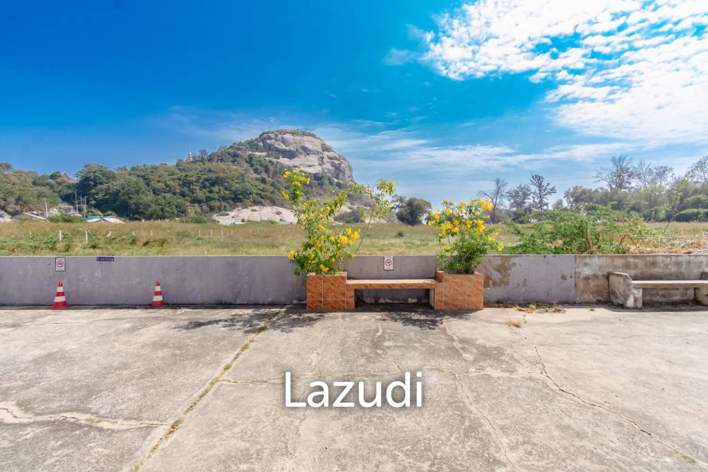 3 Bed 2 Storey townhouse at Takiab Beach for Sale