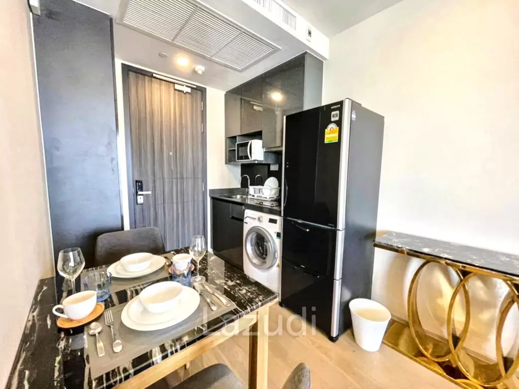 1 Bedroom 1 Bathroom 34 SQM. Ashton Asoke