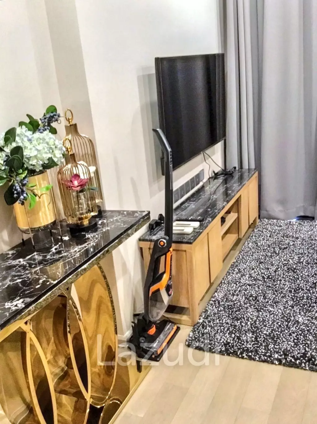 1 Bedroom 1 Bathroom 34 SQM. Ashton Asoke