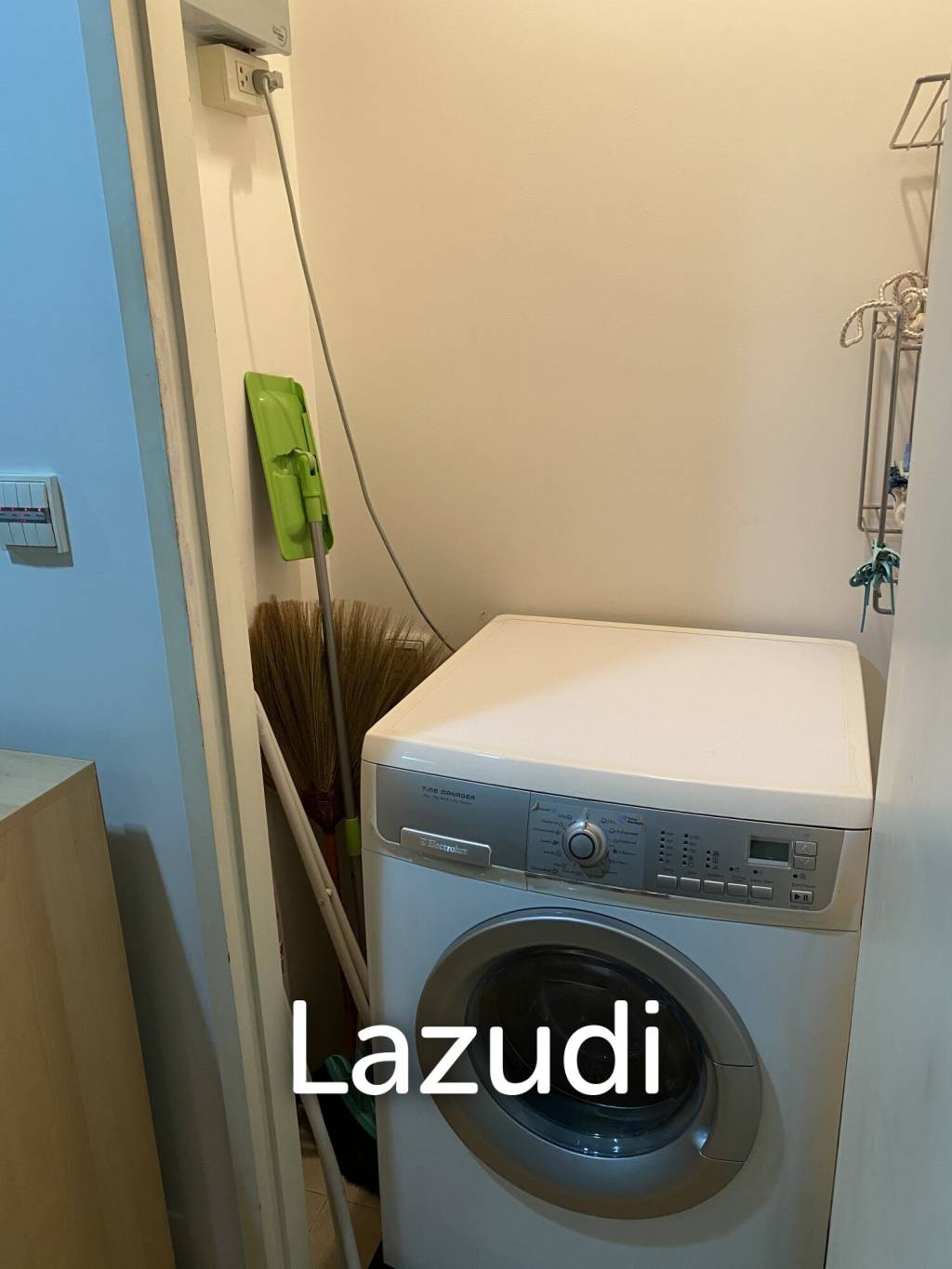 1 Bedroom 1 Bathroom 51 SQM. Siri at Sukhumvit
