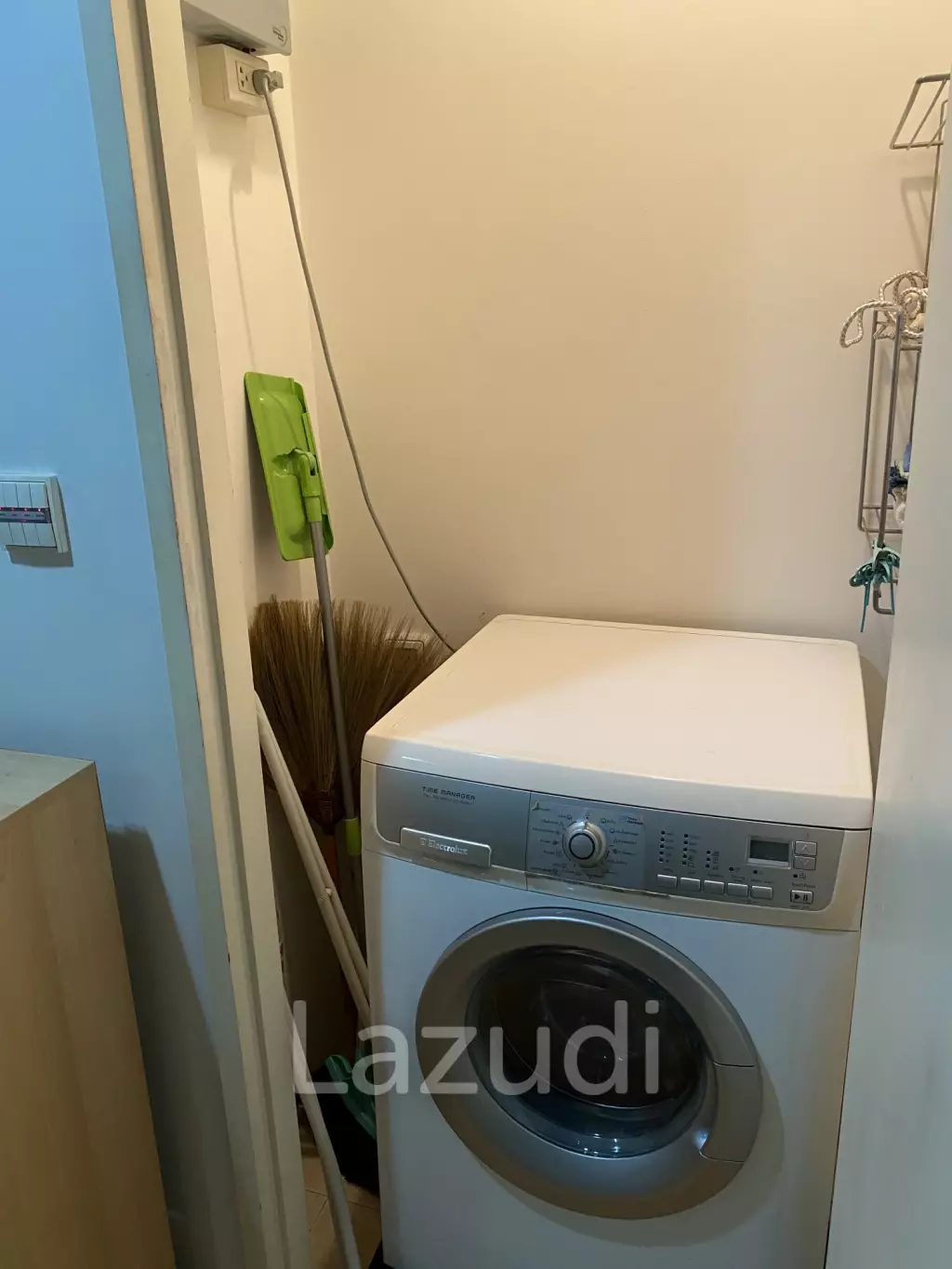 1 Bedroom 1 Bathroom 51 SQM. Siri at Sukhumvit