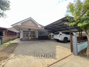 2 Bedrooms Single-Storey House For Rent in Great Community