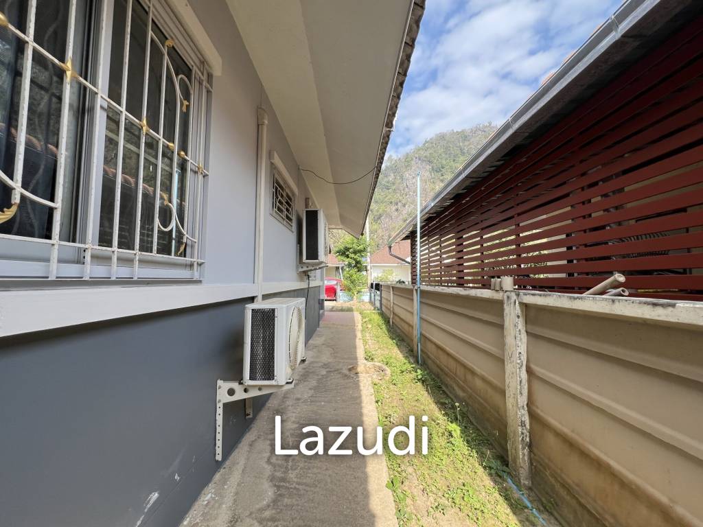 2 Bedrooms Single-Storey House For Rent in Great Community
