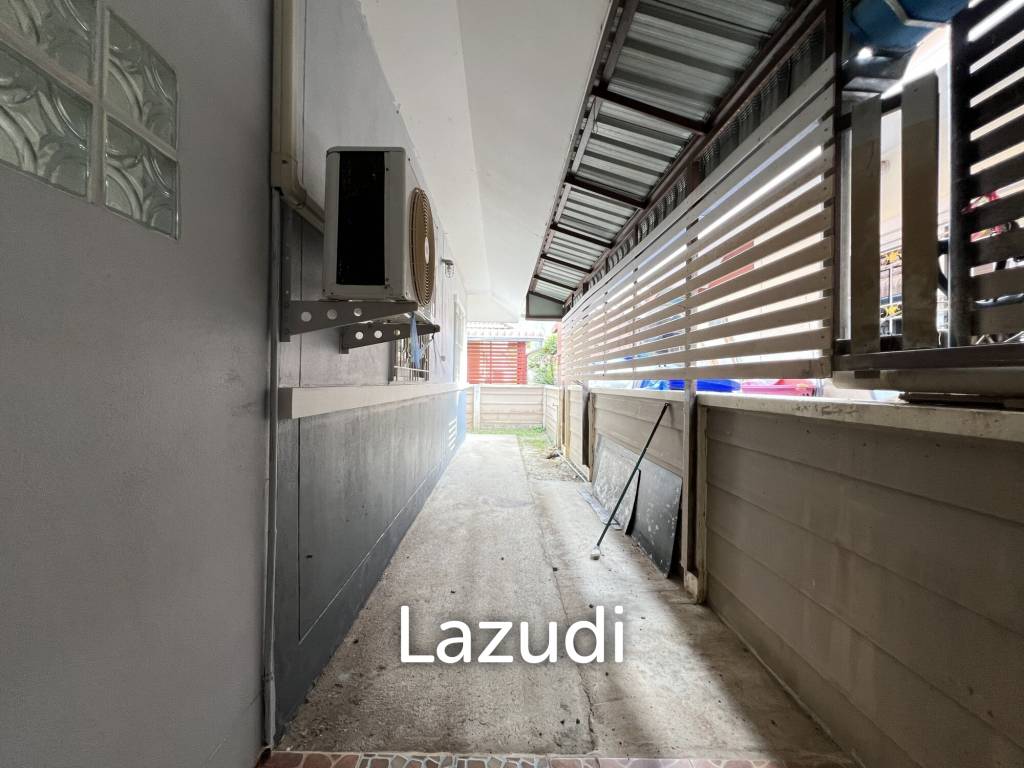 2 Bedrooms Single-Storey House For Rent in Great Community