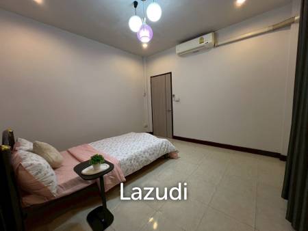 2 Bedrooms Single-Storey House For Rent in Great Community