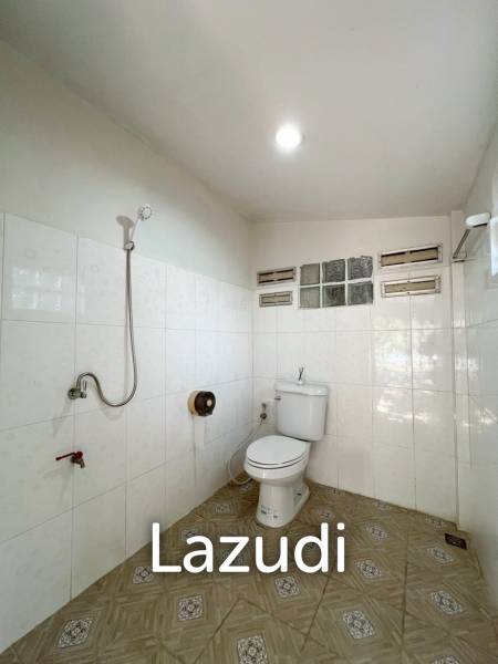 2 Bedrooms Single-Storey House For Rent in Great Community