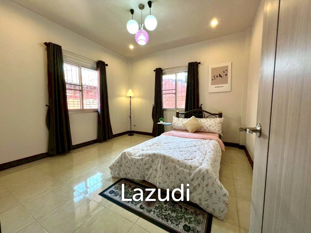 2 Bedrooms Single-Storey House For Rent in Great Community