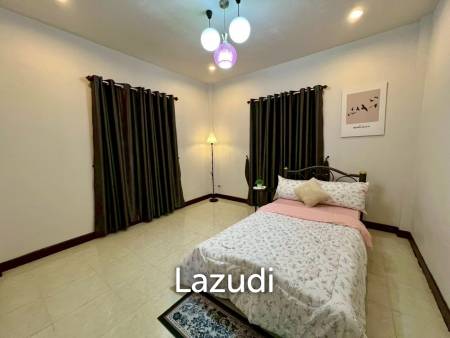 2 Bedrooms Single-Storey House For Rent in Great Community