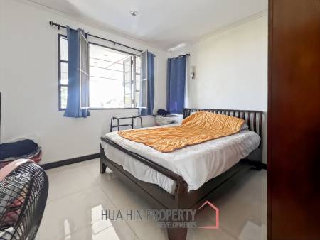 3 Bedroom Canal Front Villa with Pool in Hua Hin Laguna