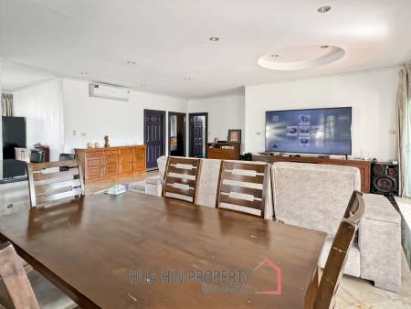 3 Bedroom Canal Front Villa with Pool in Hua Hin Laguna