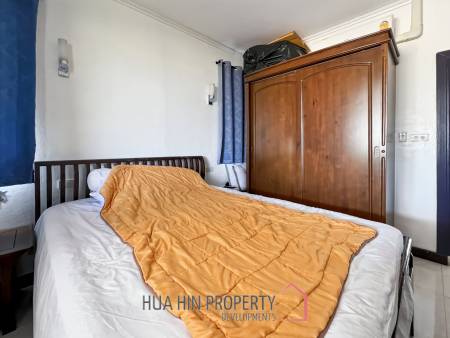 3 Bedroom Canal Front Villa with Pool in Hua Hin Laguna