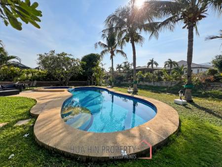 3 Bedroom Canal Front Villa with Pool in Hua Hin Laguna