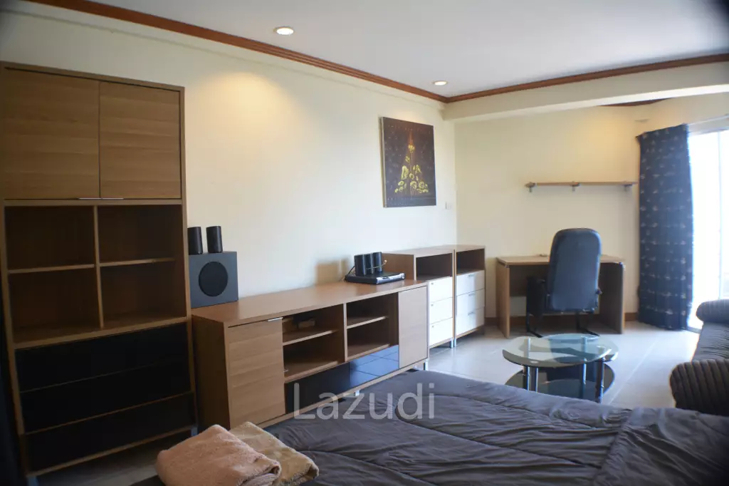 Studio 1 Bath 30 SQ.M. Jomtien Beach Condominium